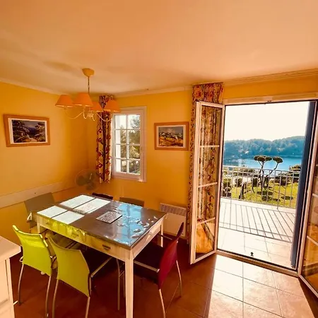 Apartment Avec Magnifique Vue Piscine Lac Et Mer Ref Rdl 113 Saint-Raphael (Var)